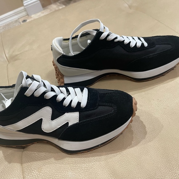 Steve Madden Campo - Picture 1 of 5